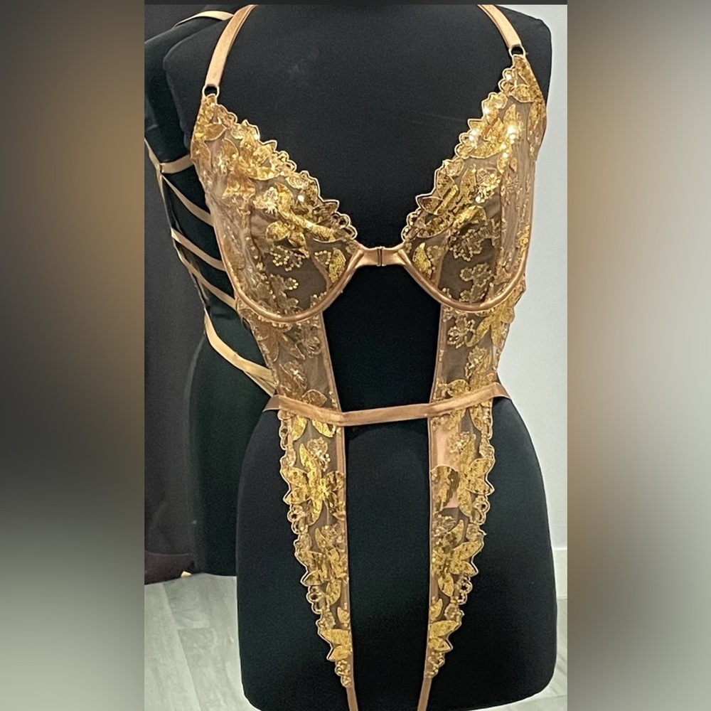 Victoria's Secret Gold Ziggy Teddy